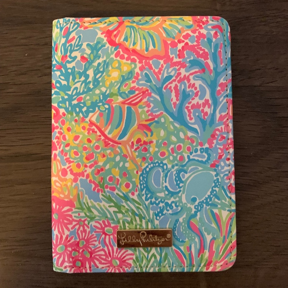 Lilly Pulitzer Passport Holder